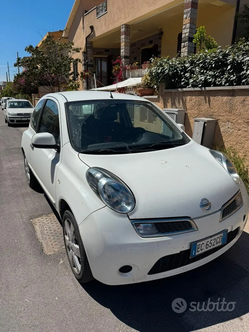 Nissan Micra 2010 photo 3