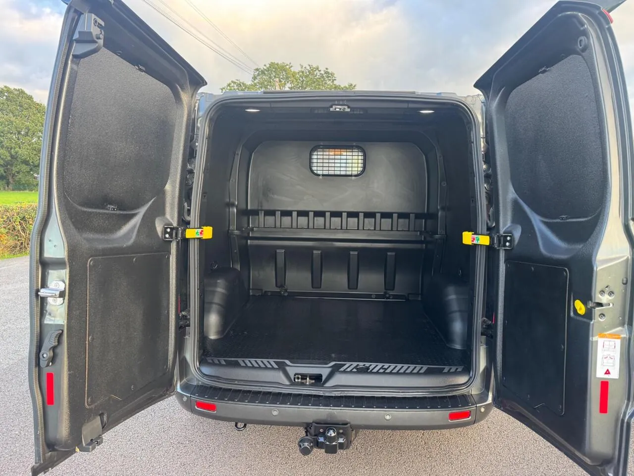 Ford Transit Custom 2022 photo 5