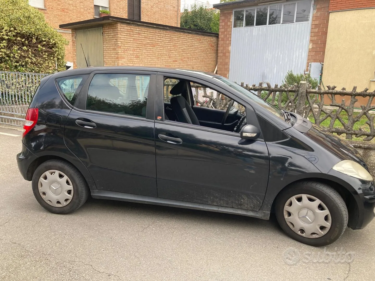 Mercedes-Benz A150 2007 photo 2