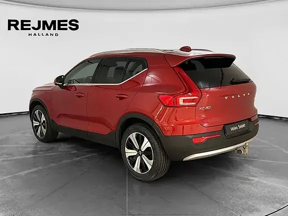 Volvo Xc40 2023 photo 2