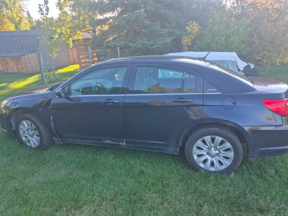 Chrysler 200 2012 photo 4