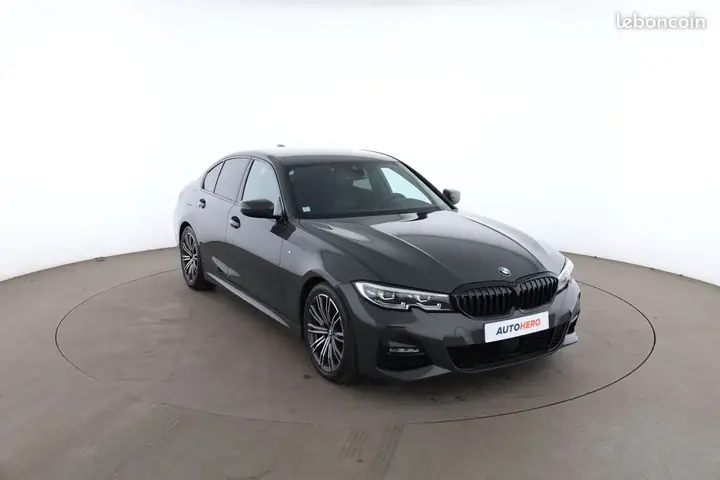 BMW 3 Series 2019 photo 4