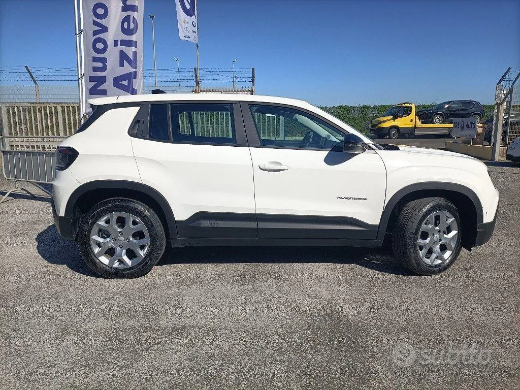 Jeep Avenger 2024 photo 3