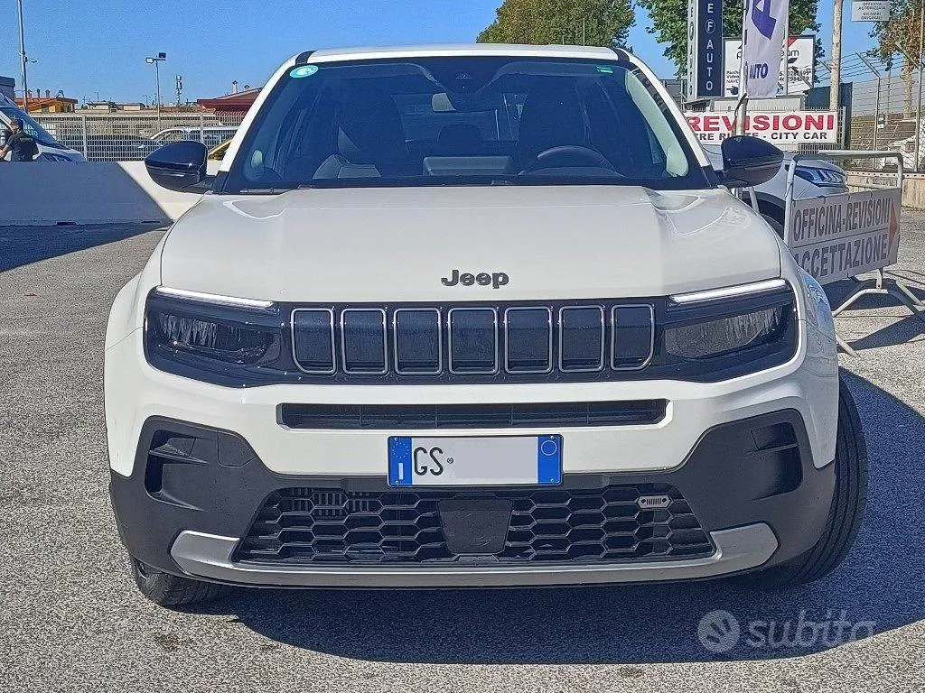 Jeep Avenger 2024 photo 2