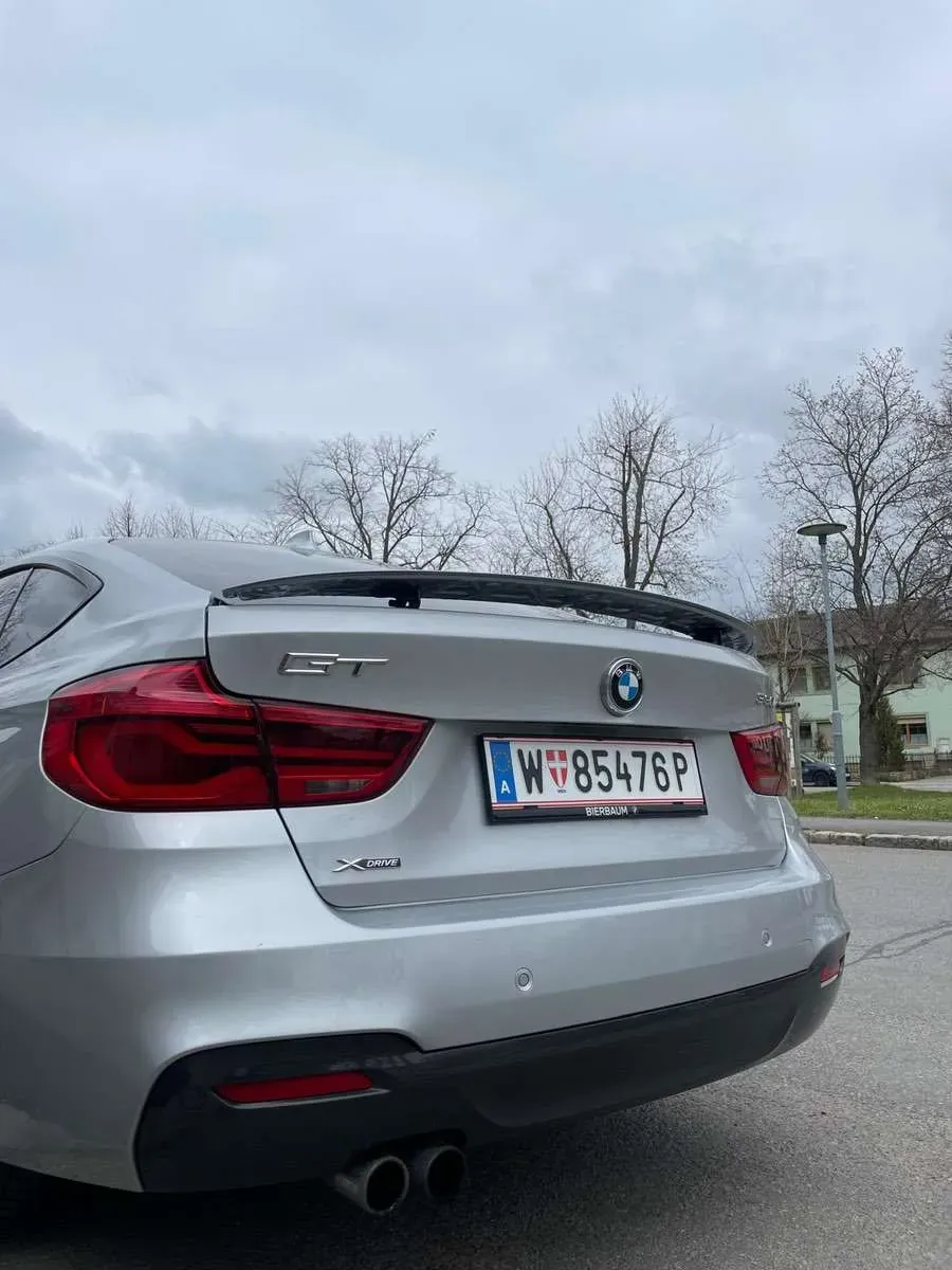 BMW 3 Series 2016 photo 3