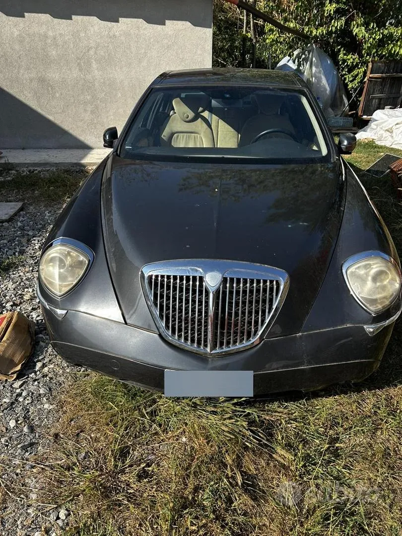 Lancia Thesis 2007 photo 2