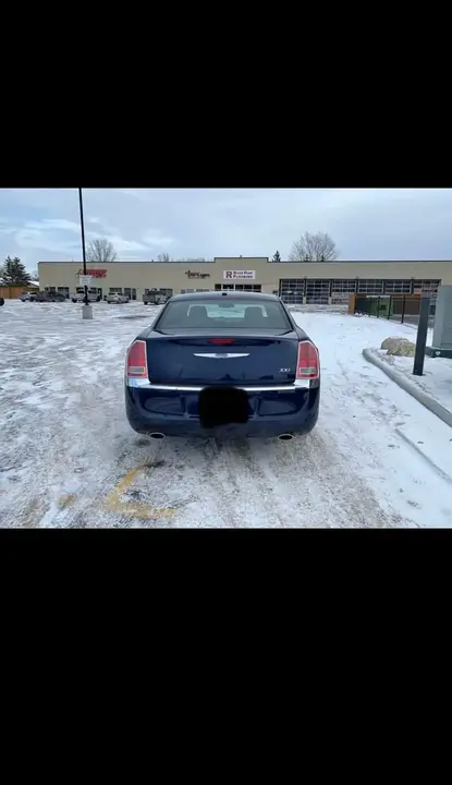 Chrysler 300 2013 photo 5