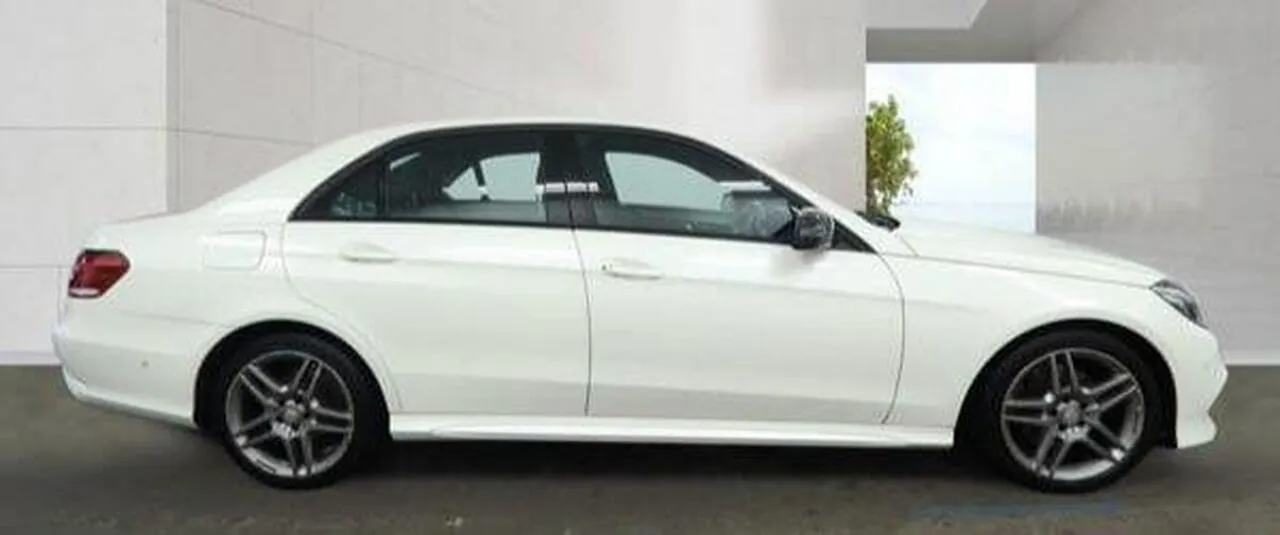 Mercedes-Benz E-Class 2015 photo 2
