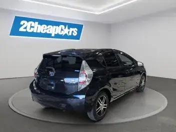 Toyota Aqua 2013 photo 5