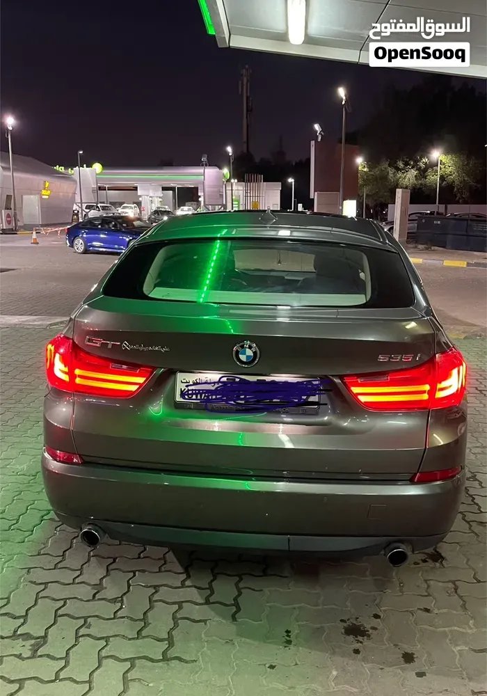 BMW 5 Series 2015 photo 2