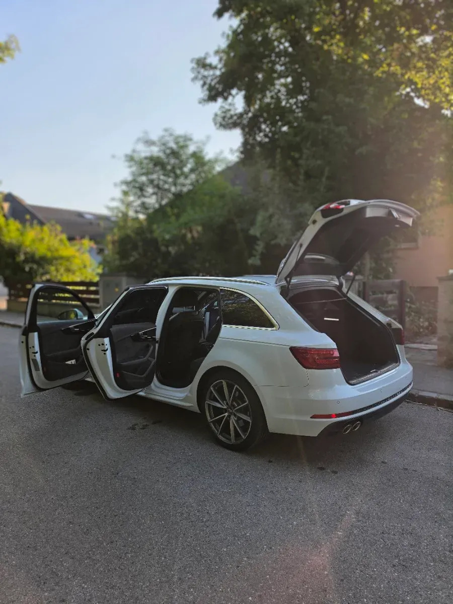 Audi A4 2016 photo 3