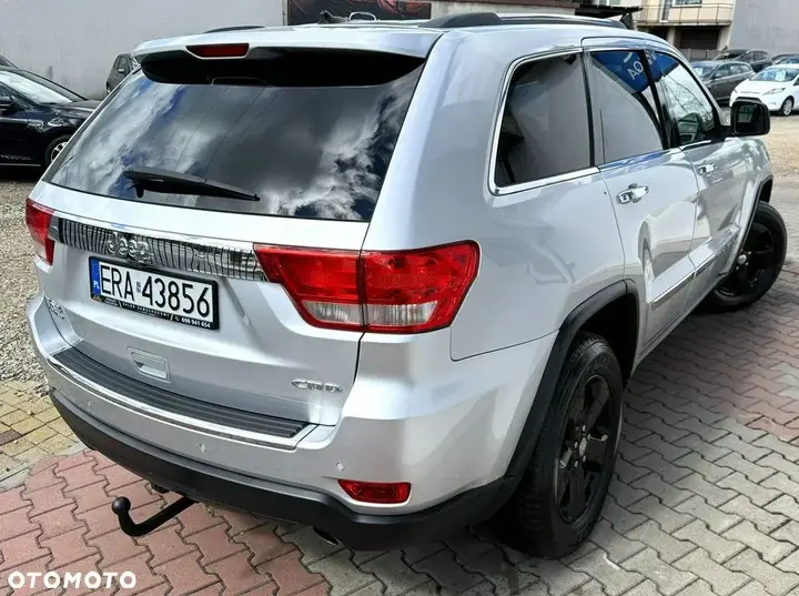 Jeep Grand Cherokee 2012 photo 2