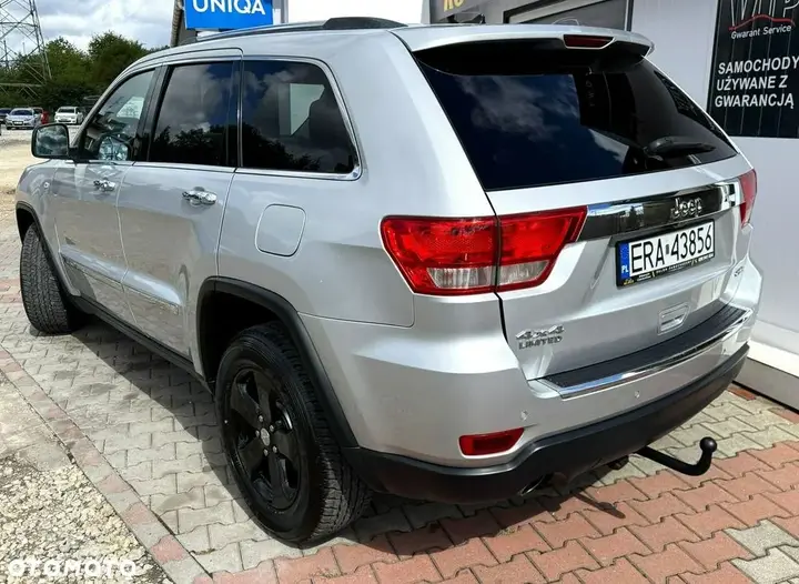 Jeep Grand Cherokee 2012 photo 4