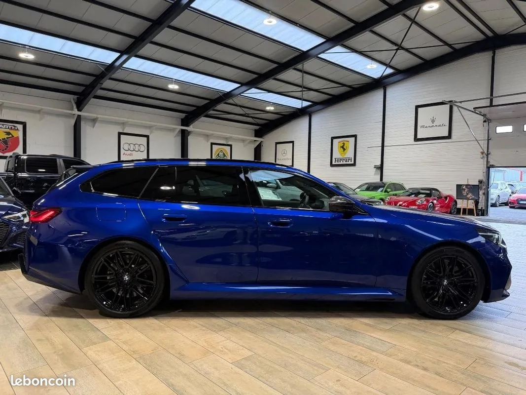 BMW M5 2025 photo 4