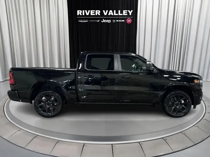 Ram 1500 2025 photo 2