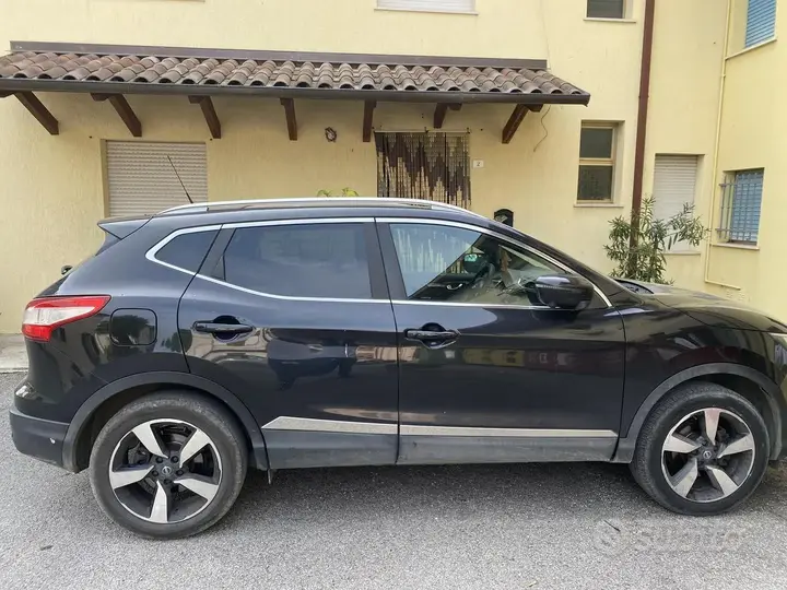 Nissan Qashqai 2017 photo 2