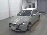 Mazda 2 2023 photo 2