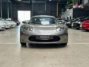 Tesla Roadster 2012 photo 2