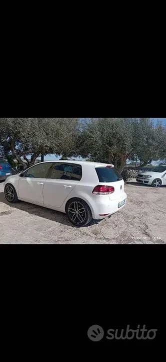 Volkswagen Golf 2012 photo 2