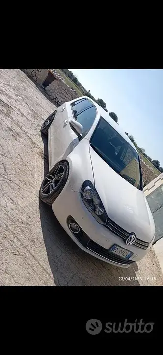 Volkswagen Golf 2012 photo 3