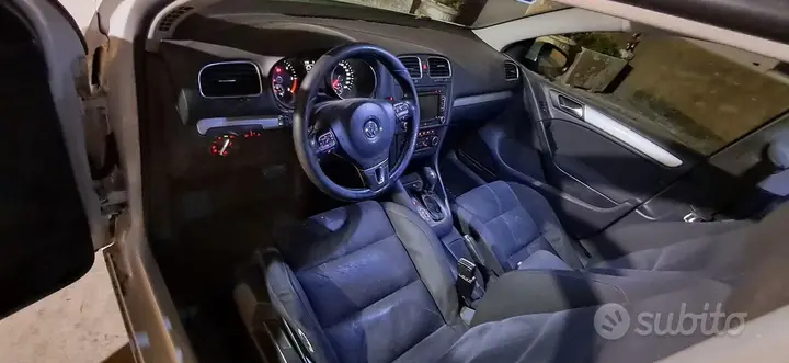 Volkswagen Golf 2012 photo 4