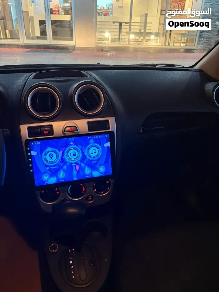 Ford Figo 2015 photo 3