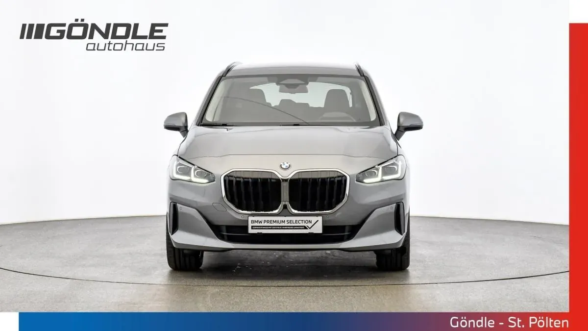 BMW 2 Series 2025 photo 2