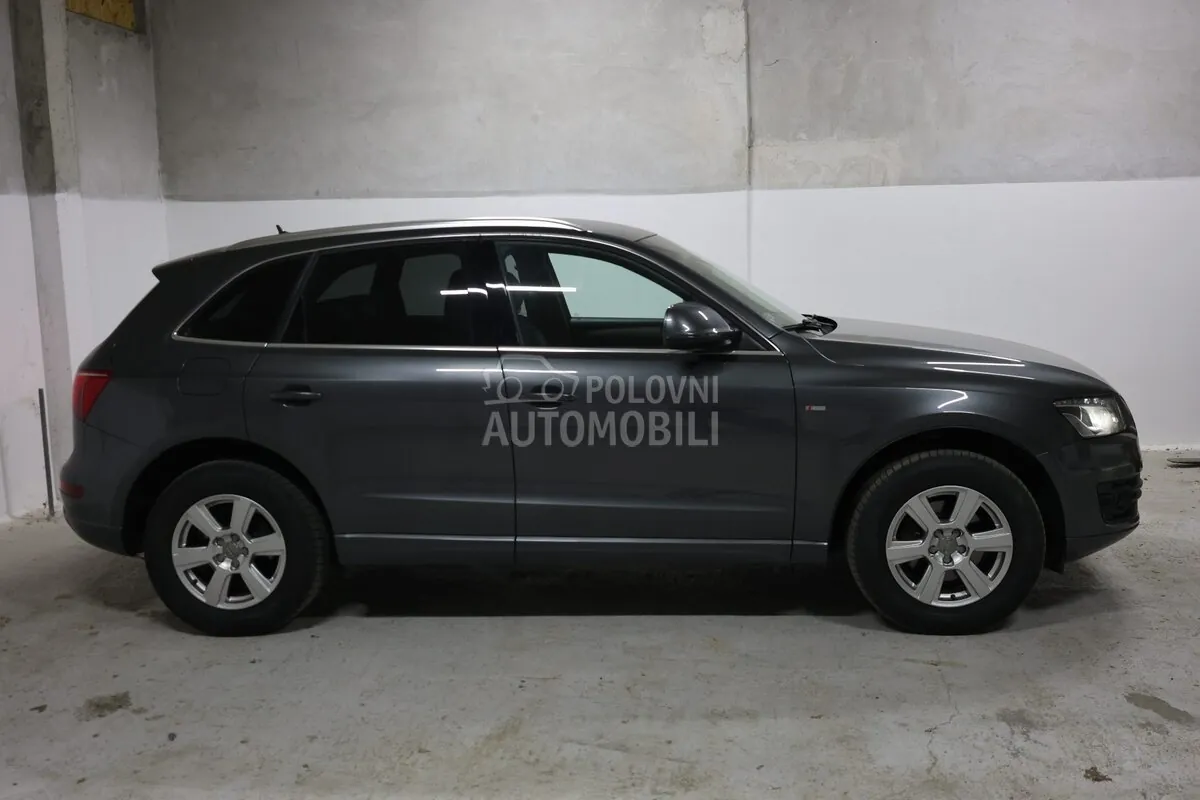 Audi Q5 2012 photo 3
