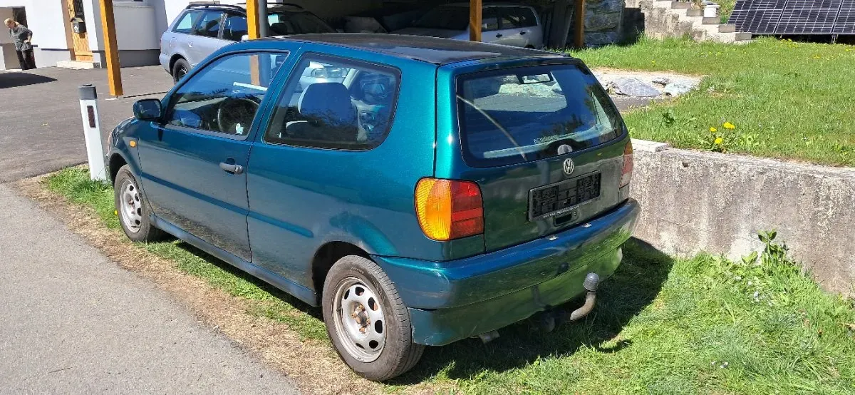 Volkswagen Polo 1997 photo 3