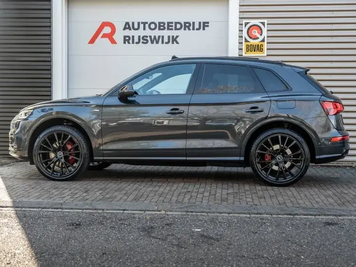 Audi Q5 2020 photo 2