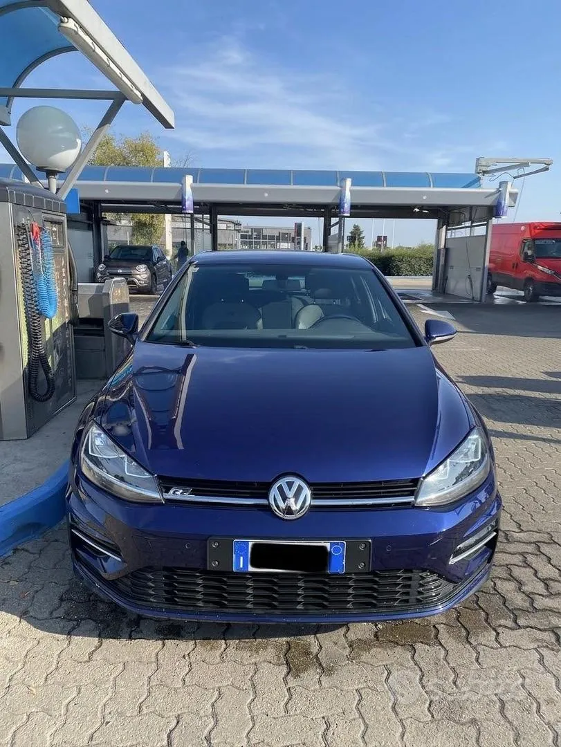 Volkswagen Golf 2018 photo 2