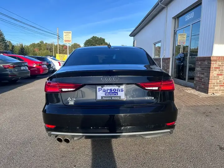 Audi A3 2018 photo 4