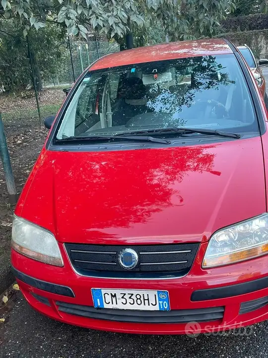 Fiat Idea 2004 photo 2