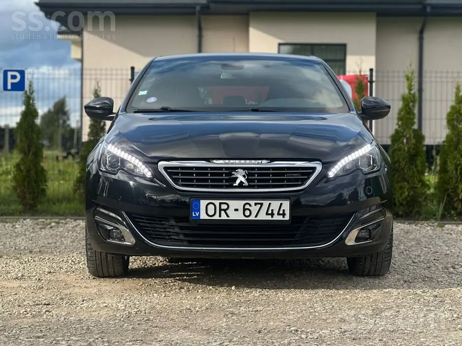 Peugeot 308 2015 photo 2