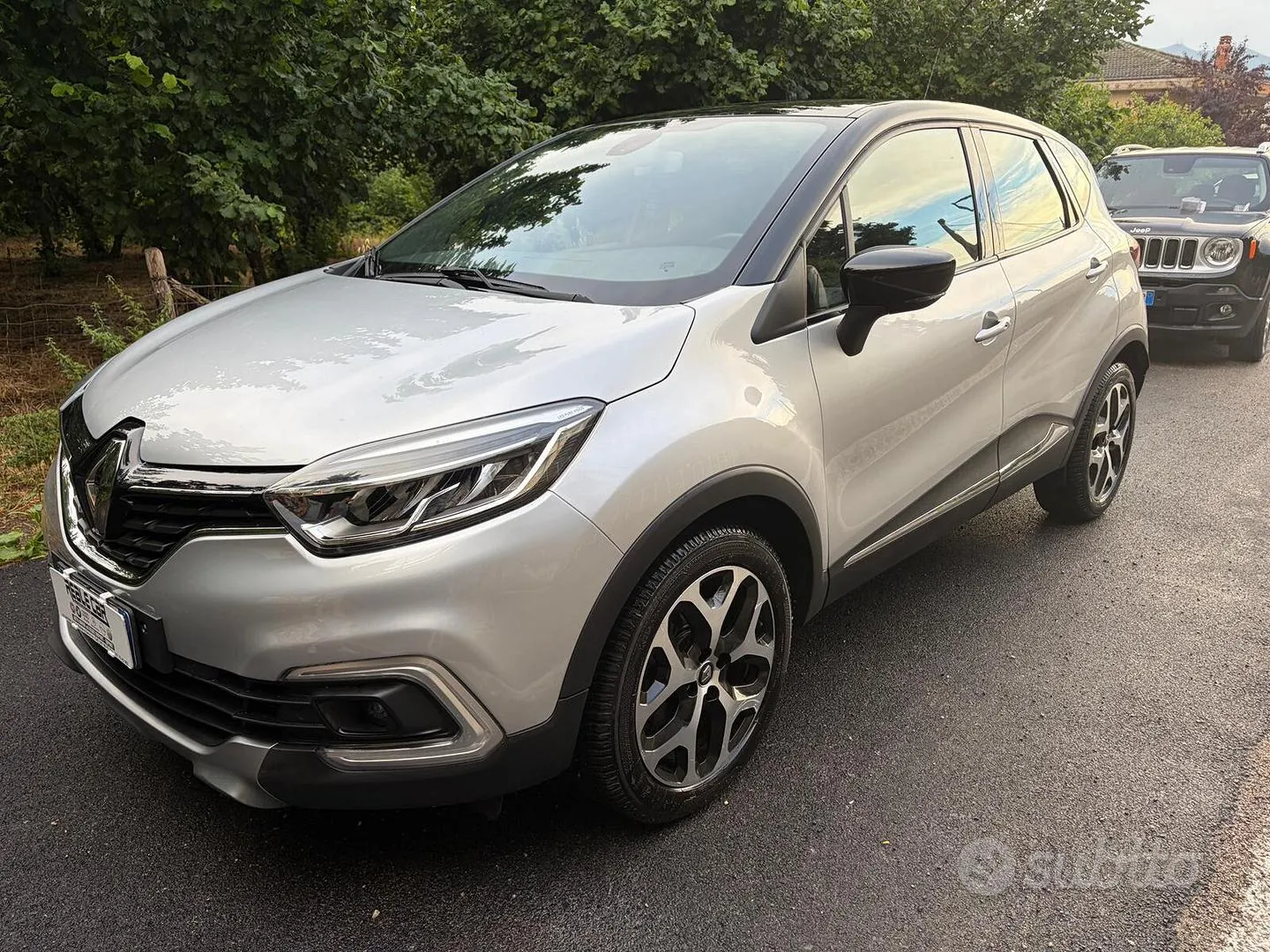 Renault Captur 2018 photo 2