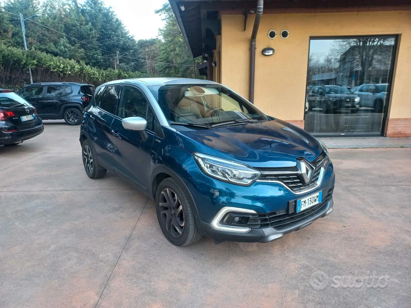 Renault Captur 2018 photo 2