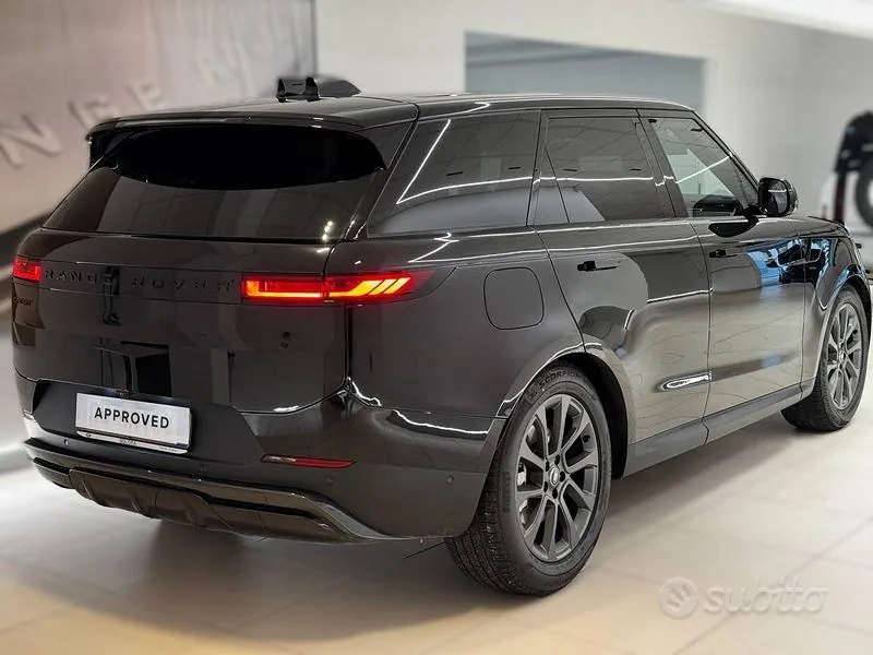 Land Rover Range Rover Sport 2025 photo 2