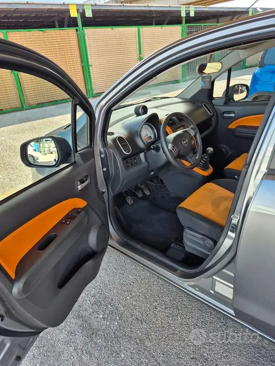 Opel Agila 2010 photo 5