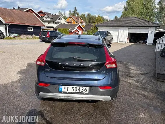 Volvo V40 Cross Country 2015 photo 5