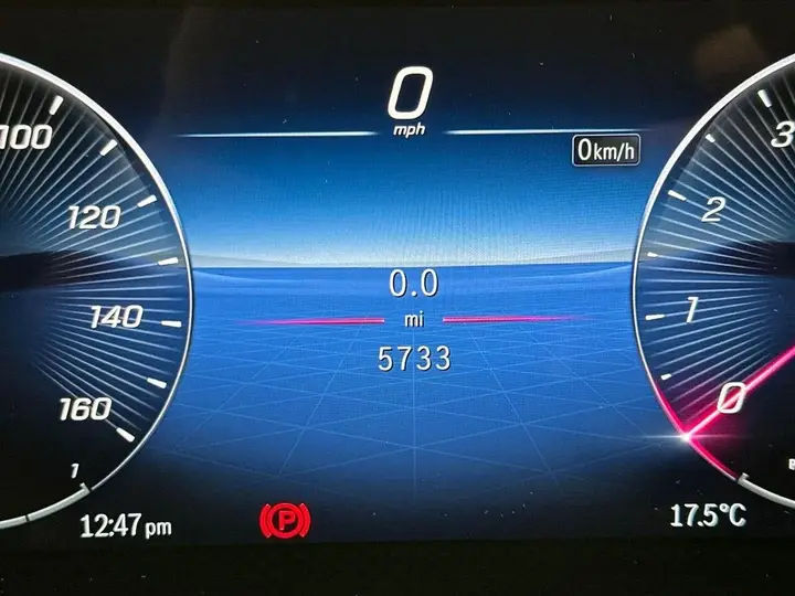 Mercedes-Benz A-Class 2025 photo 4