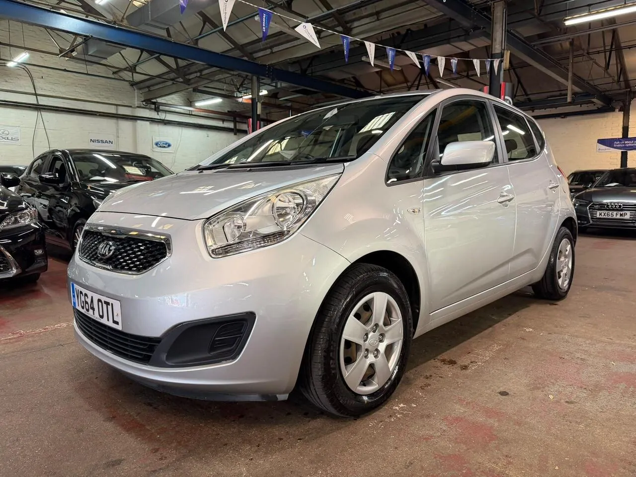 Kia Venga 2014 photo 3