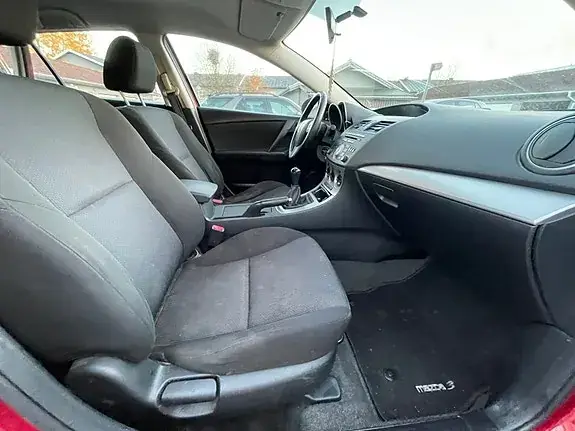 Mazda 3 2010 photo 5