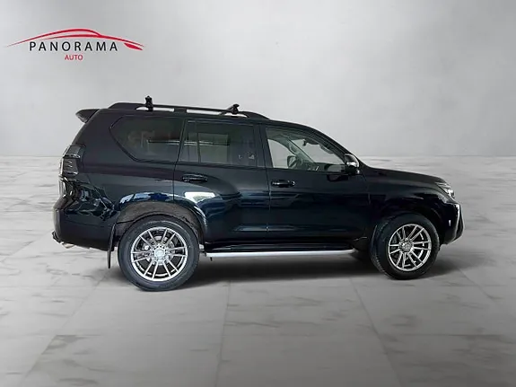 Toyota Land Cruiser 2022 photo 5