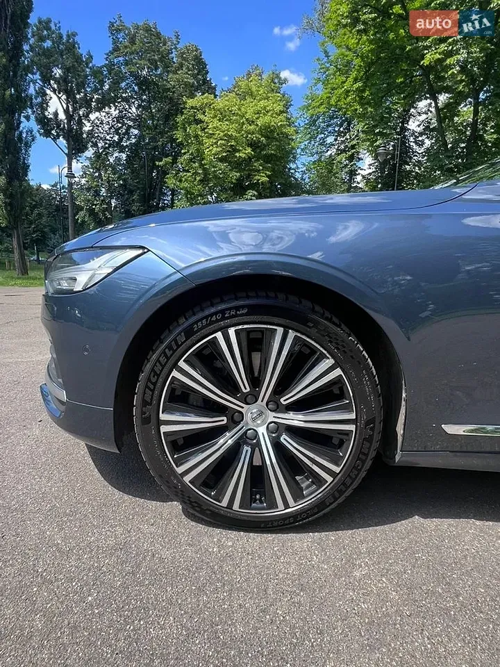 Volvo S90 2023 photo 3