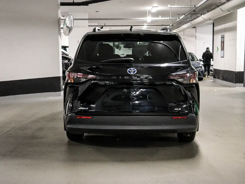 Toyota Sienna 2024 photo 4
