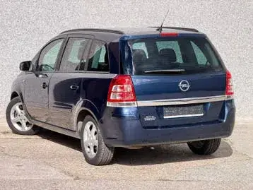 Opel Zafira 2012 photo 3