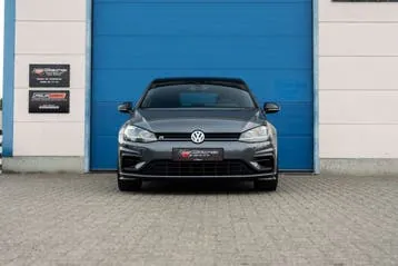 Volkswagen Golf 2019 photo 2