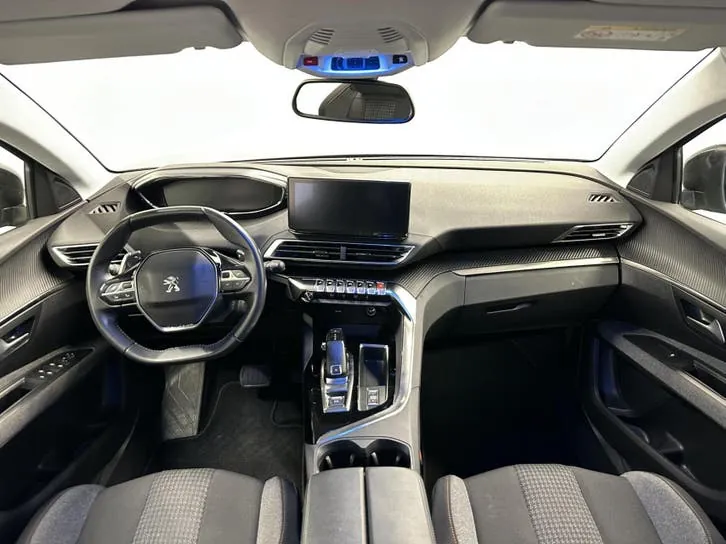 Peugeot 5008 2021 photo 2