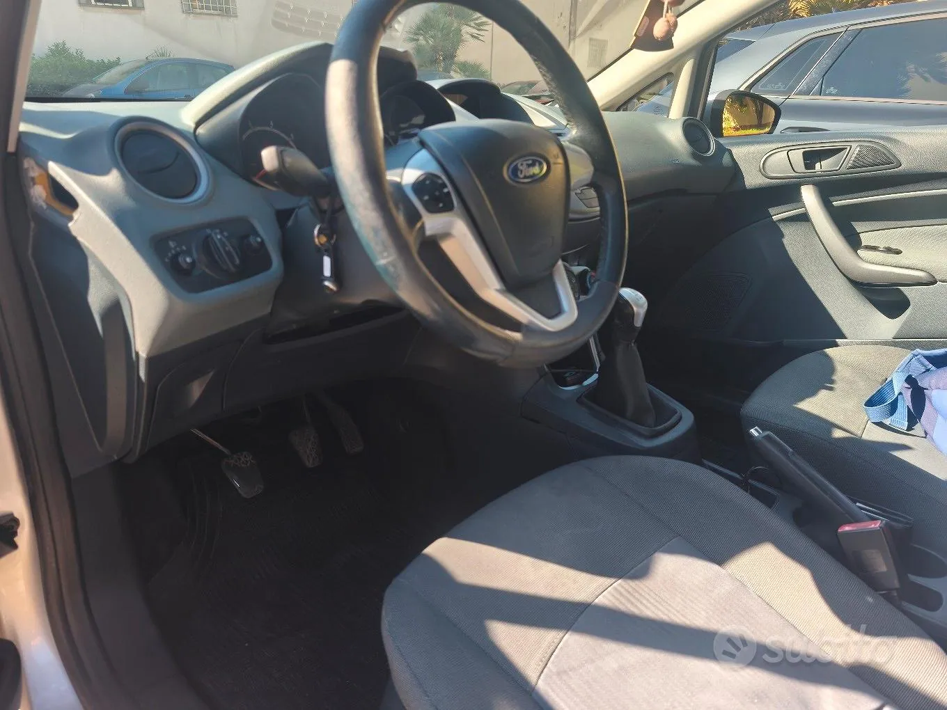 Ford Fiesta 2011 photo 5