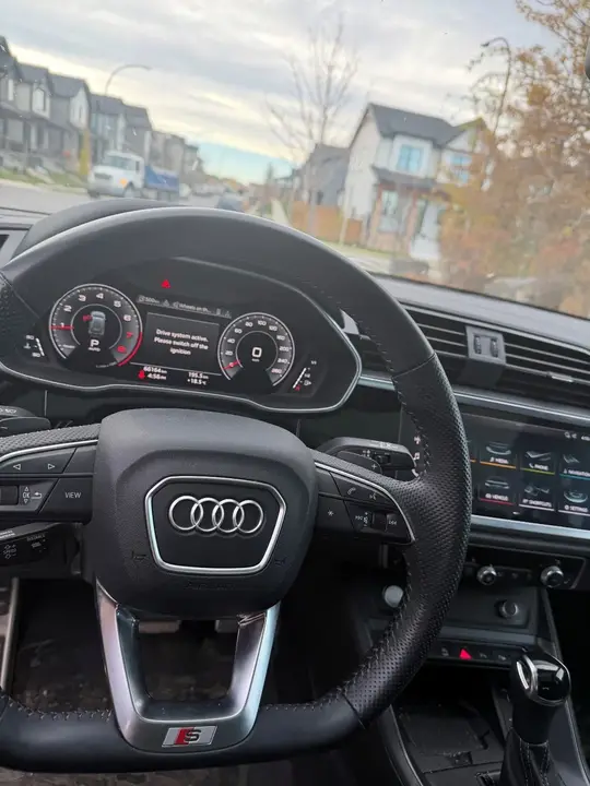 Audi Q3 2019 photo 5